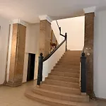 Dans La Le Chateaux
